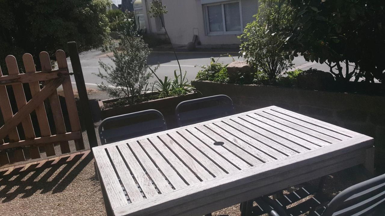 Appartement Spacieux A 200 M De La Plage - Hotel De L'Europe Perros-Guirec Buitenkant foto